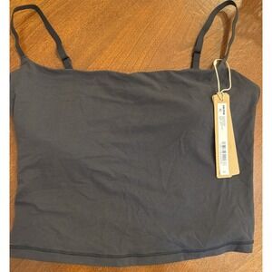 SKIMS Fits Everybody Cropped Cami w/Shelf Bra Onyx (black) Small NWT